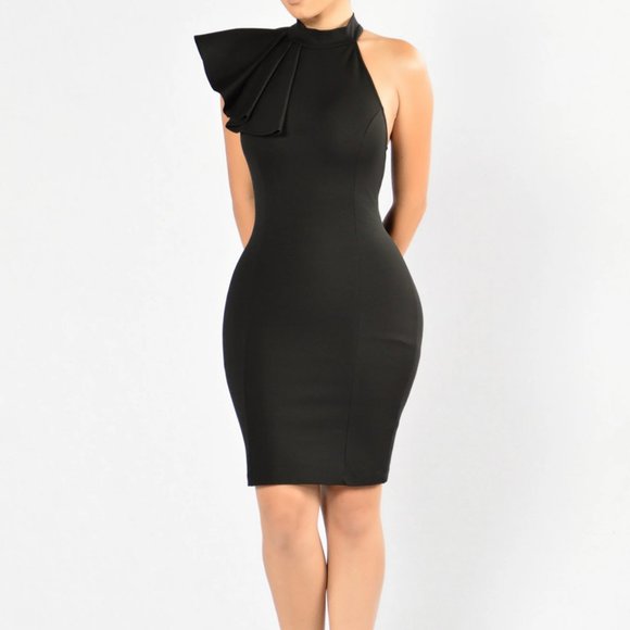 Ruffle Butter Dress - Black - Picture 1 of 4